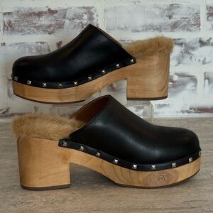 Steve Madden Black Leather Clogs with Faux Fur and Studs